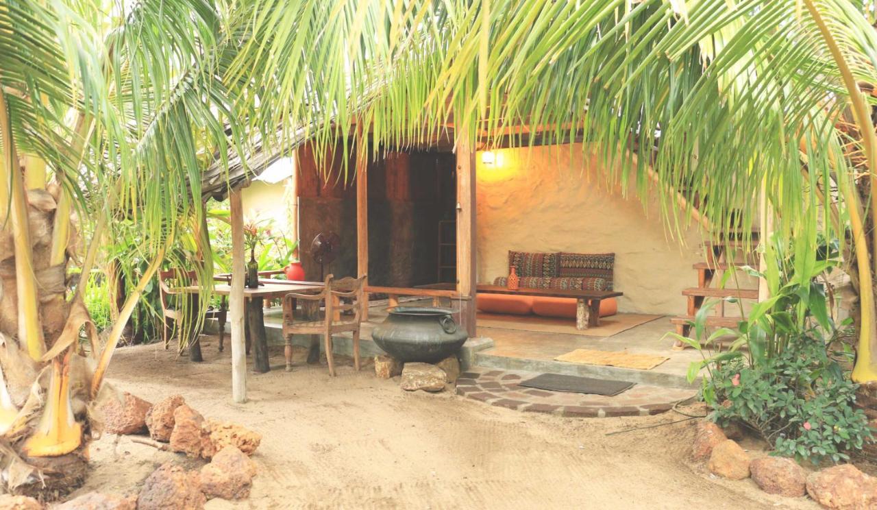 Monsoon Eco Resort - Whisky Point Arugambay ポットゥビル エクステリア 写真