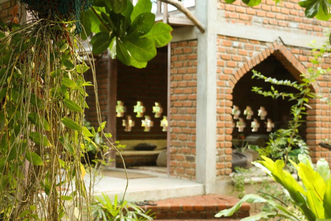 Monsoon Eco Resort - Whisky Point Arugambay ポットゥビル エクステリア 写真